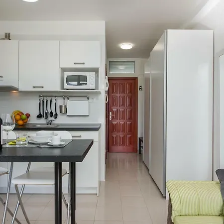 Apartamento Estudio Nuevo En *